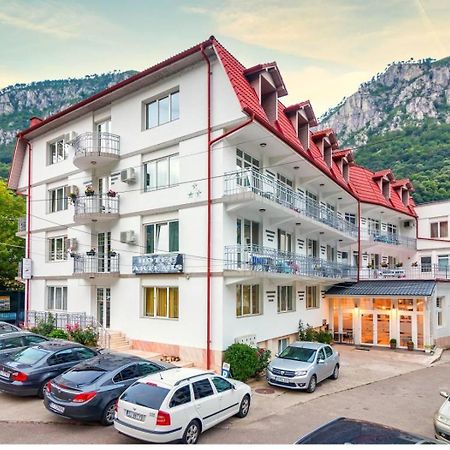 Artemis Hotel Herkulesfürdő Kültér fotó